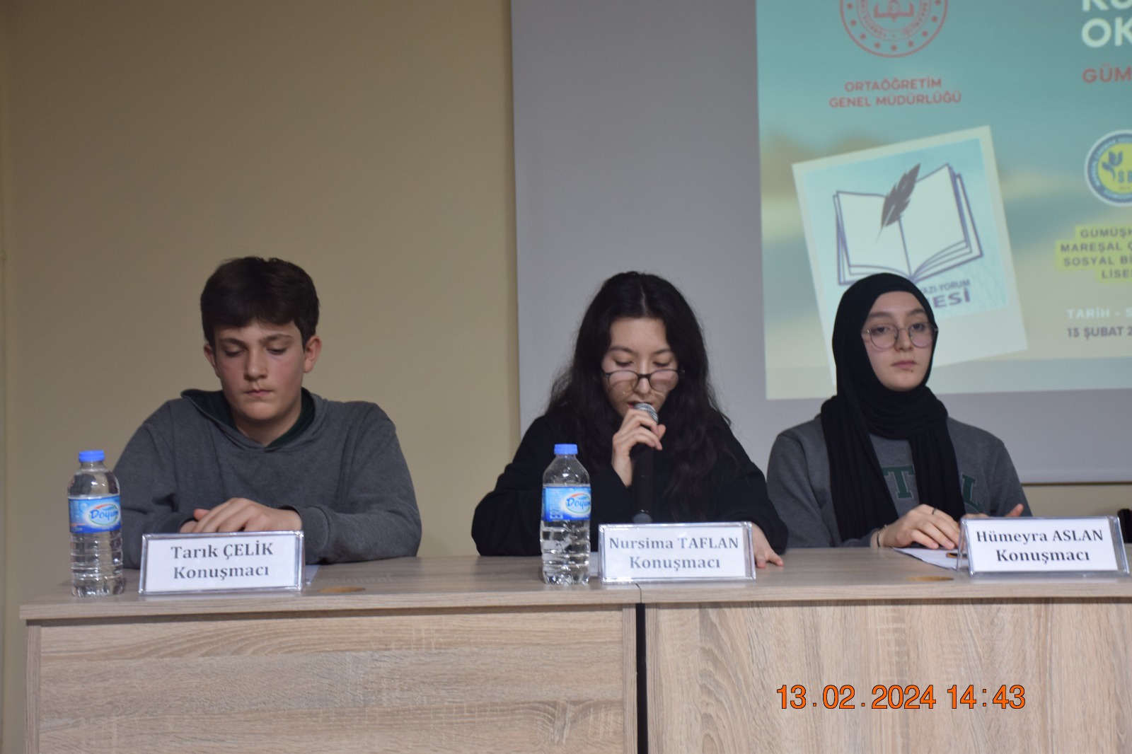 Gümüşhane'de öğrenciler “Kutadgu Bilig Okumaları” paneli düzenledi 5