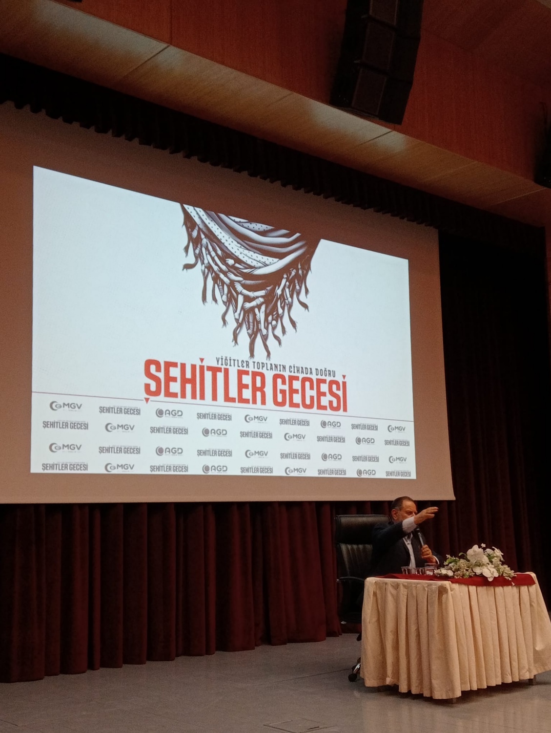 AGD Şehitler Gecesi düzenledi 7