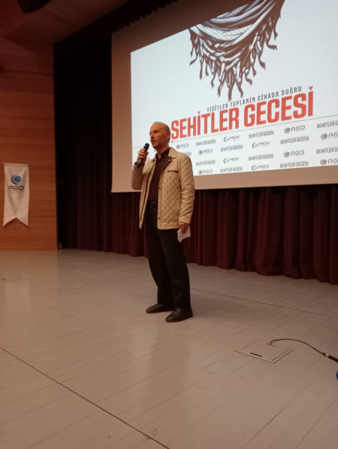 AGD Şehitler Gecesi düzenledi 12