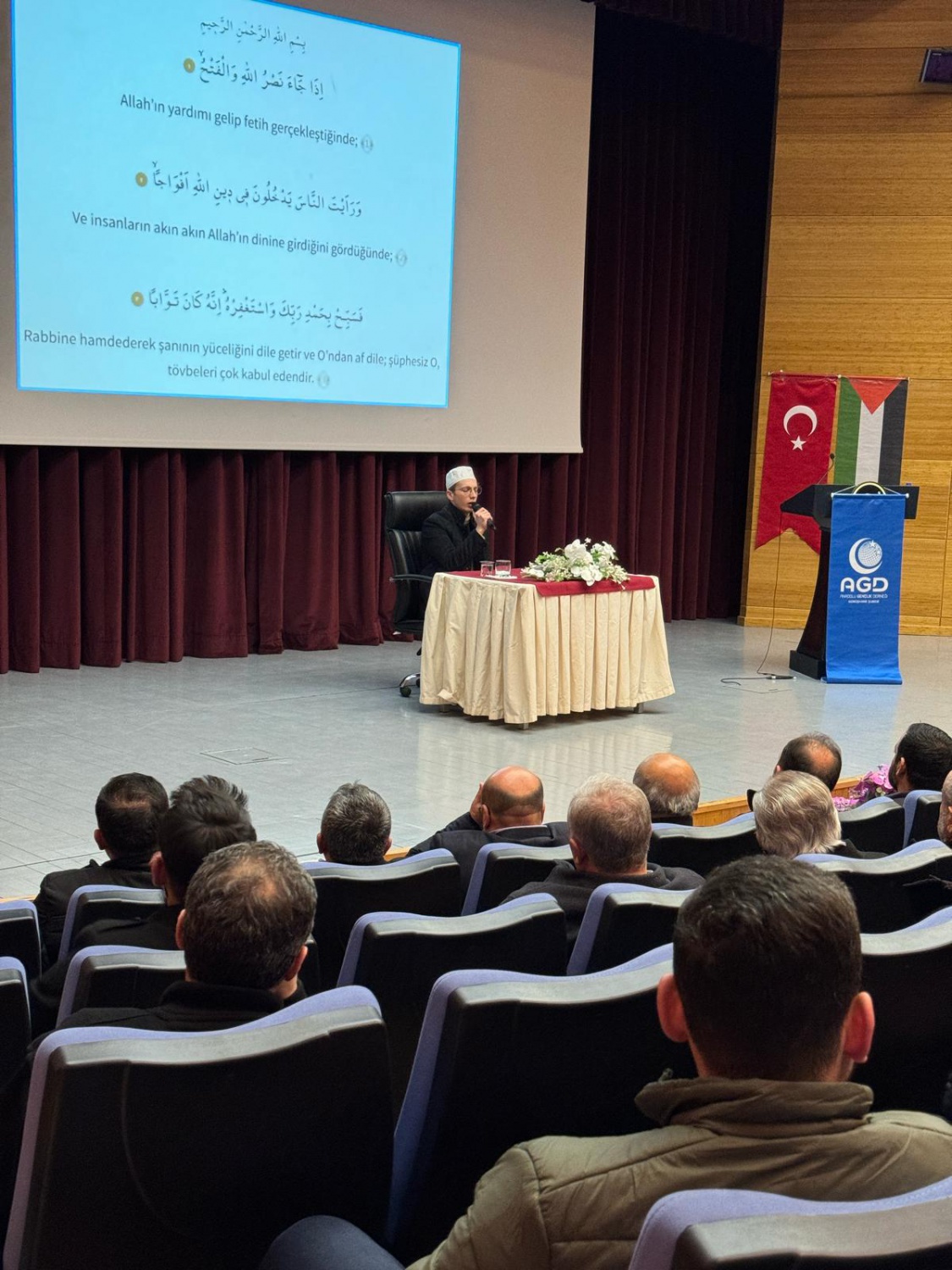 AGD Şehitler Gecesi düzenledi 13