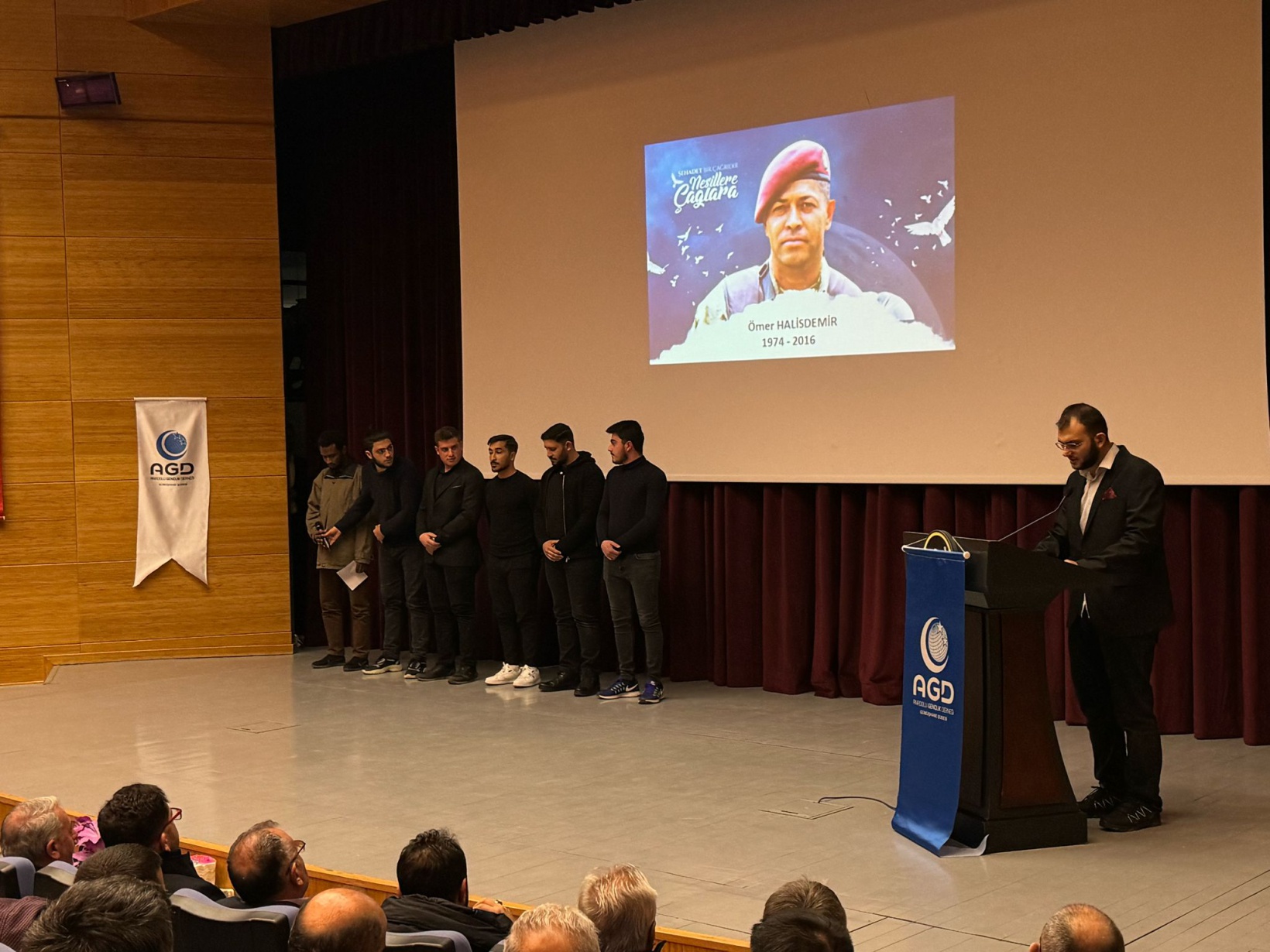 AGD Şehitler Gecesi düzenledi 9