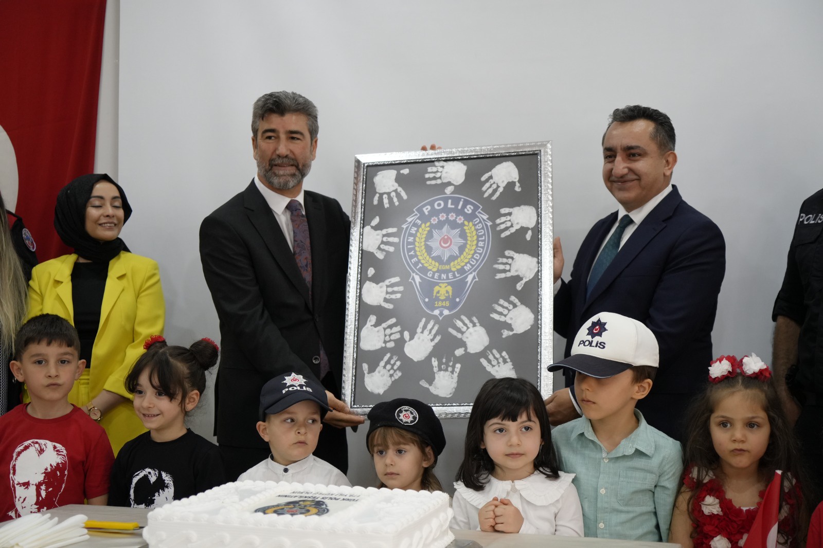 Anaokulu öğrencilerinden Polis Bayramı kutlaması 8