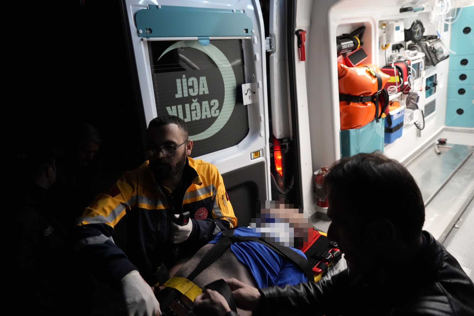 Harşit Çayı’na düşen alkollü şahıs hastaneye kaldırıldı 6