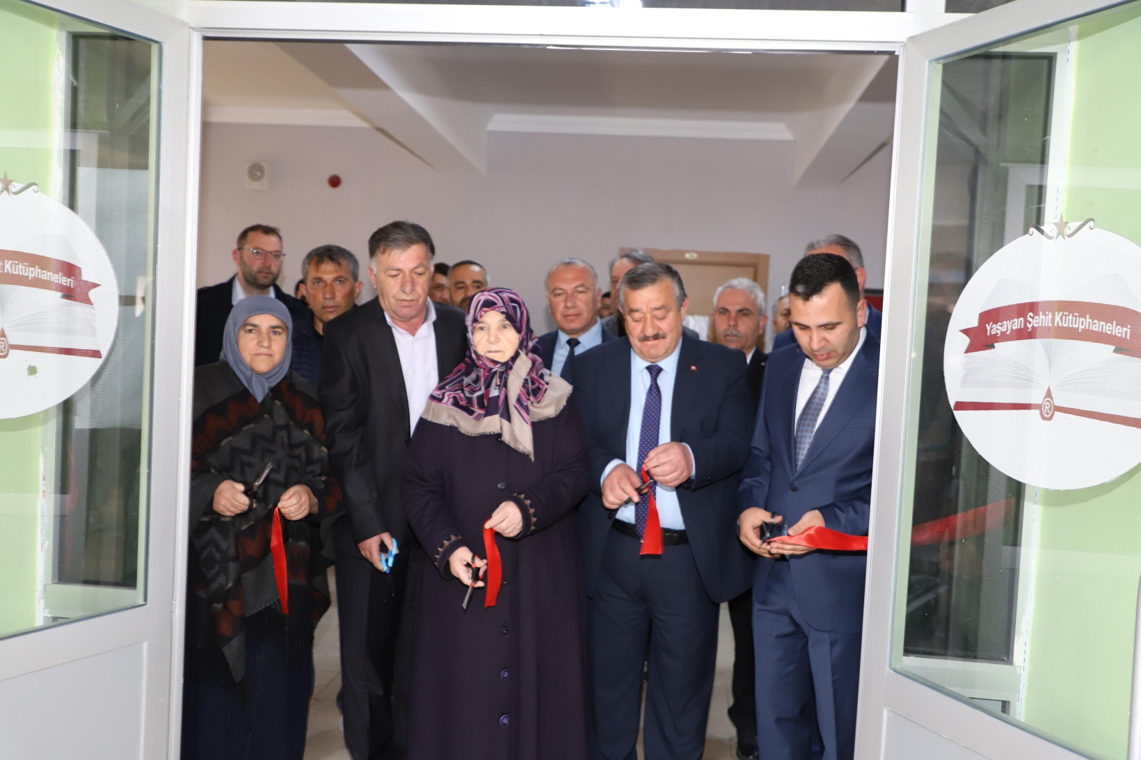 Gümüşhane’de şehitler unutulmuyor: Kelkit’te Ali Mansız Kütüphanesi açıldı 14