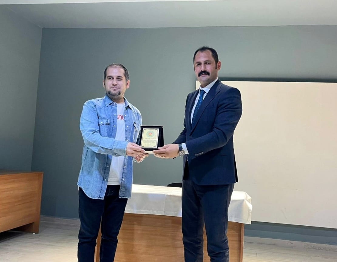 Türk Telekom Fen Lisesi'nde okur-veli- yazar buluşması 1