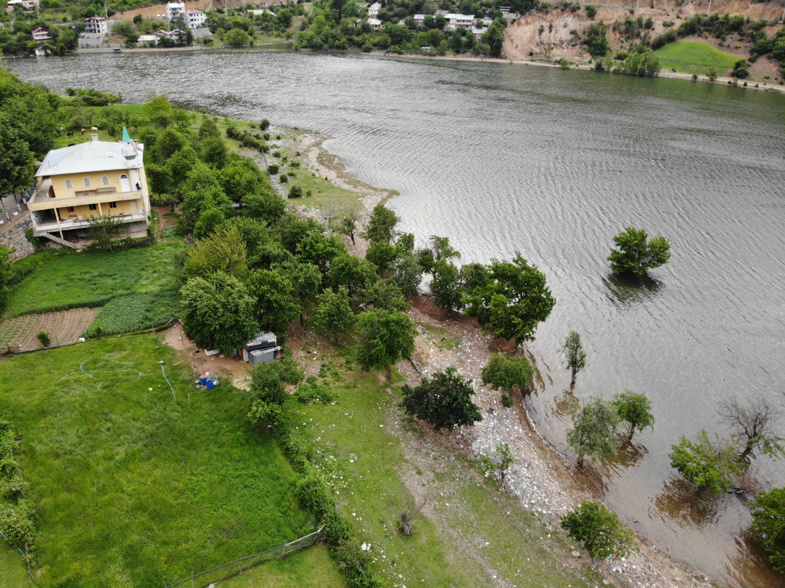 Torul Barajında yine aynı manzara 12