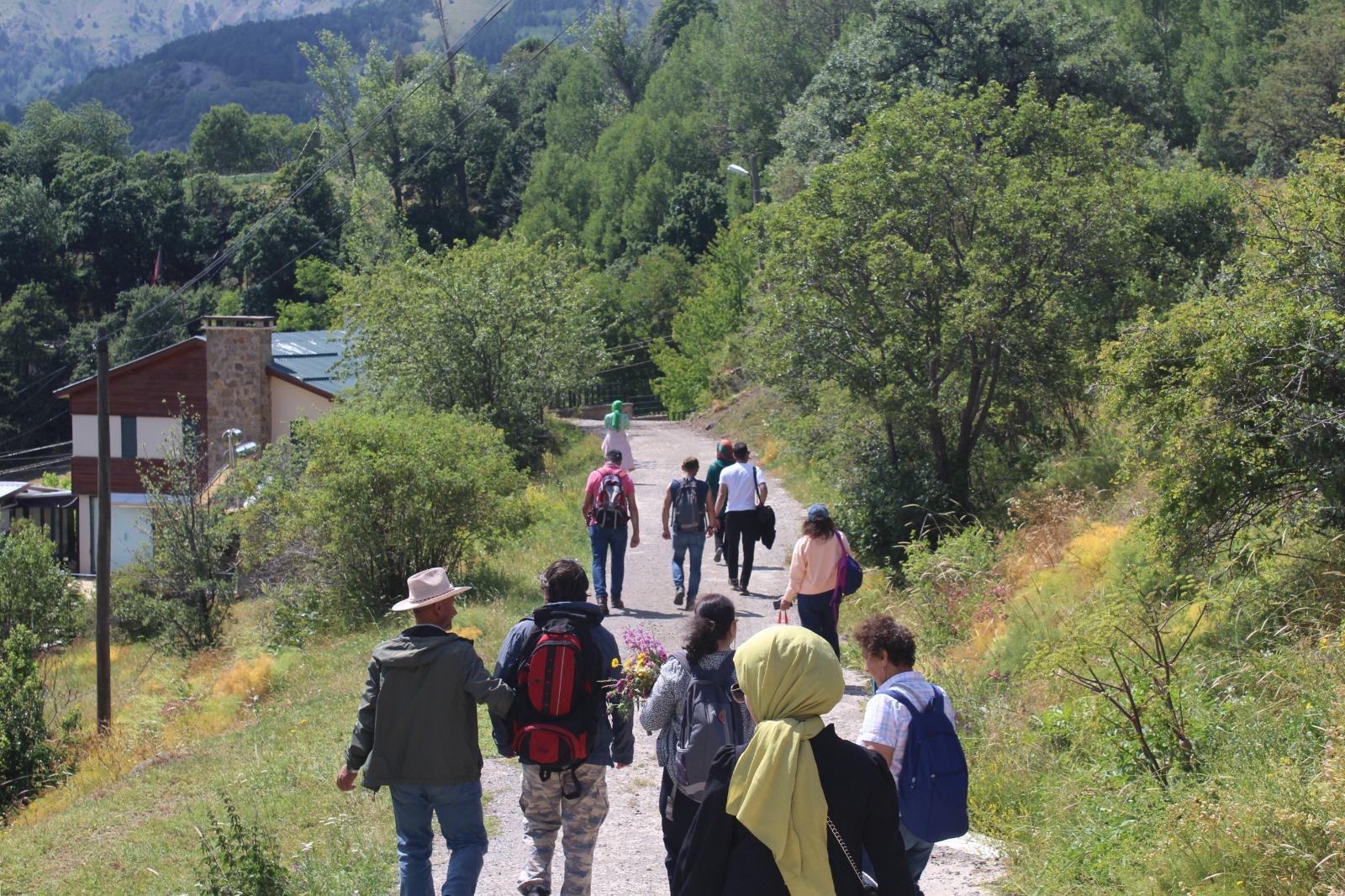 İzciler Uğurtaşı Köyü’nde Doğa Yürüyüşü Gerçekleştirdi 5