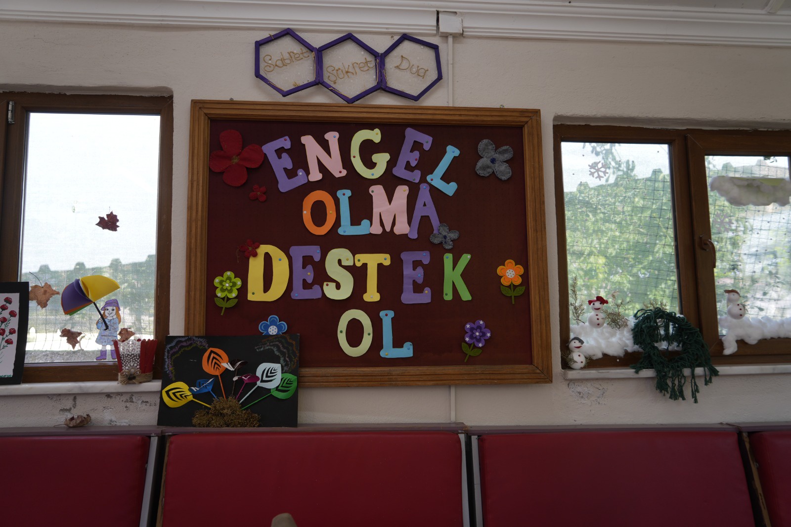 Doğuştan görme engelli İdris Eryılmaz duygularını flütle dışa vuruyor 2