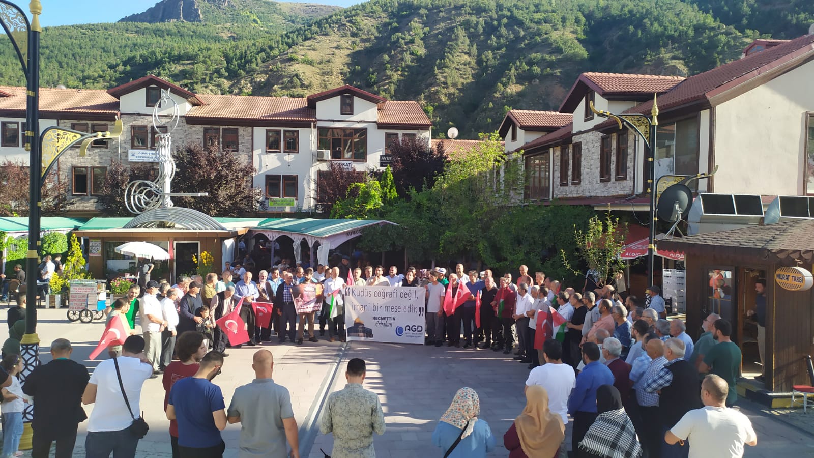 Gümüşhane'den İslam ülkelerine çağrı: Birleşin ve silkinin 5