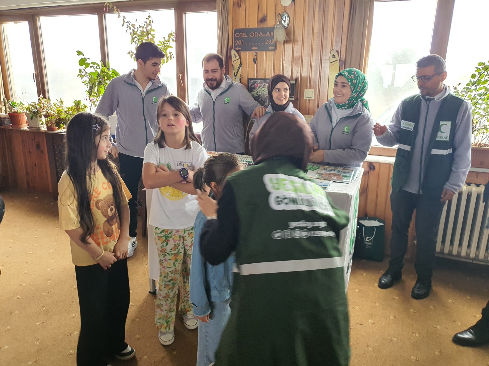 Yeşilay, uçurtma coşkusuna ortak oldu 11