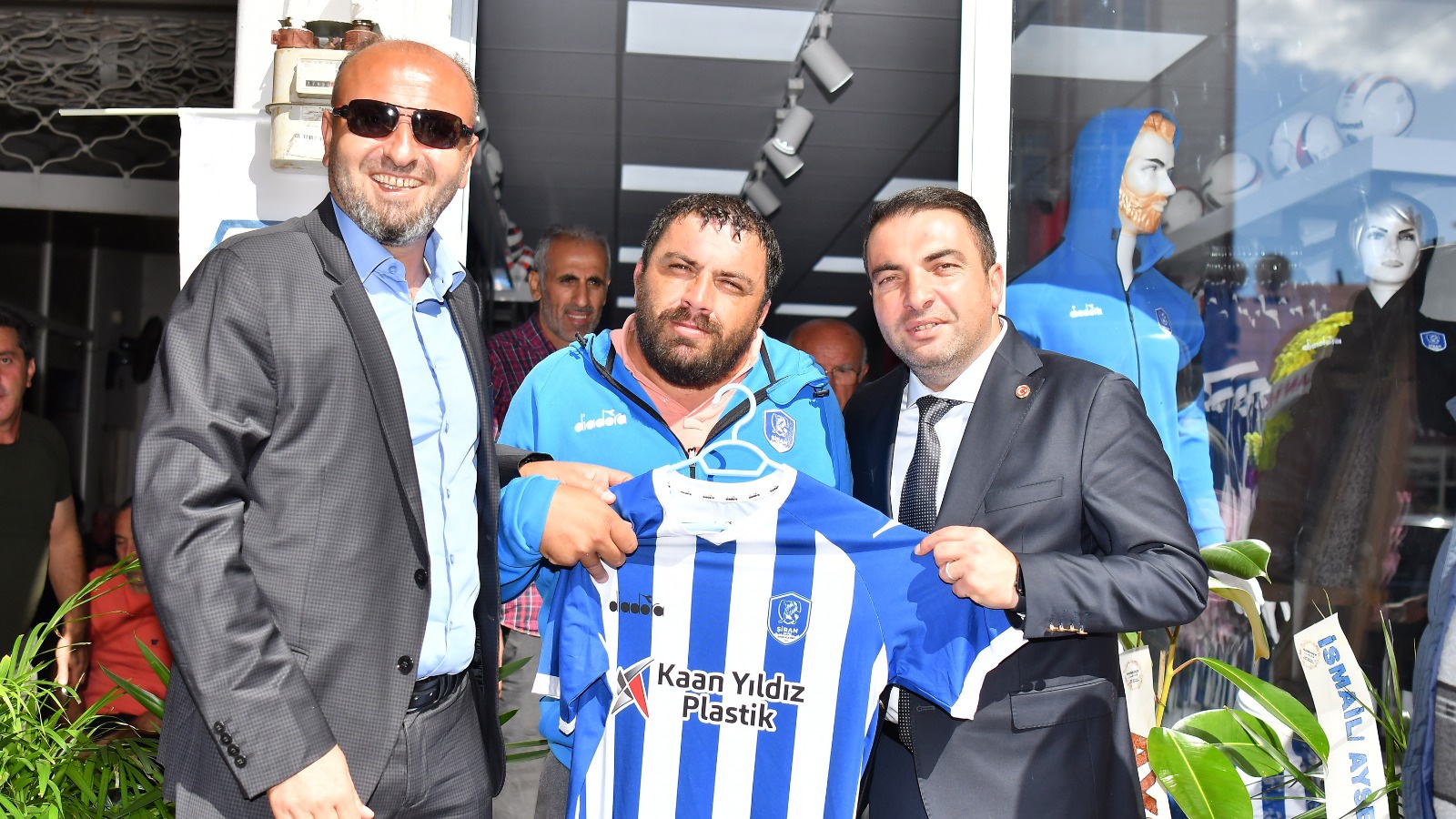 Şiran Yıldız Spor Store açıldı 7