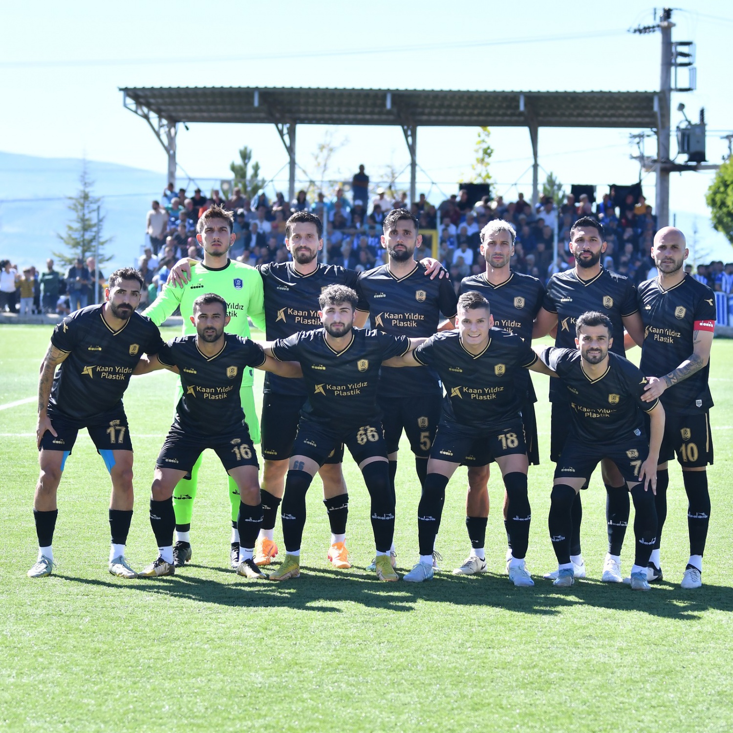 Şiran sahasında güldü: 2-1 12