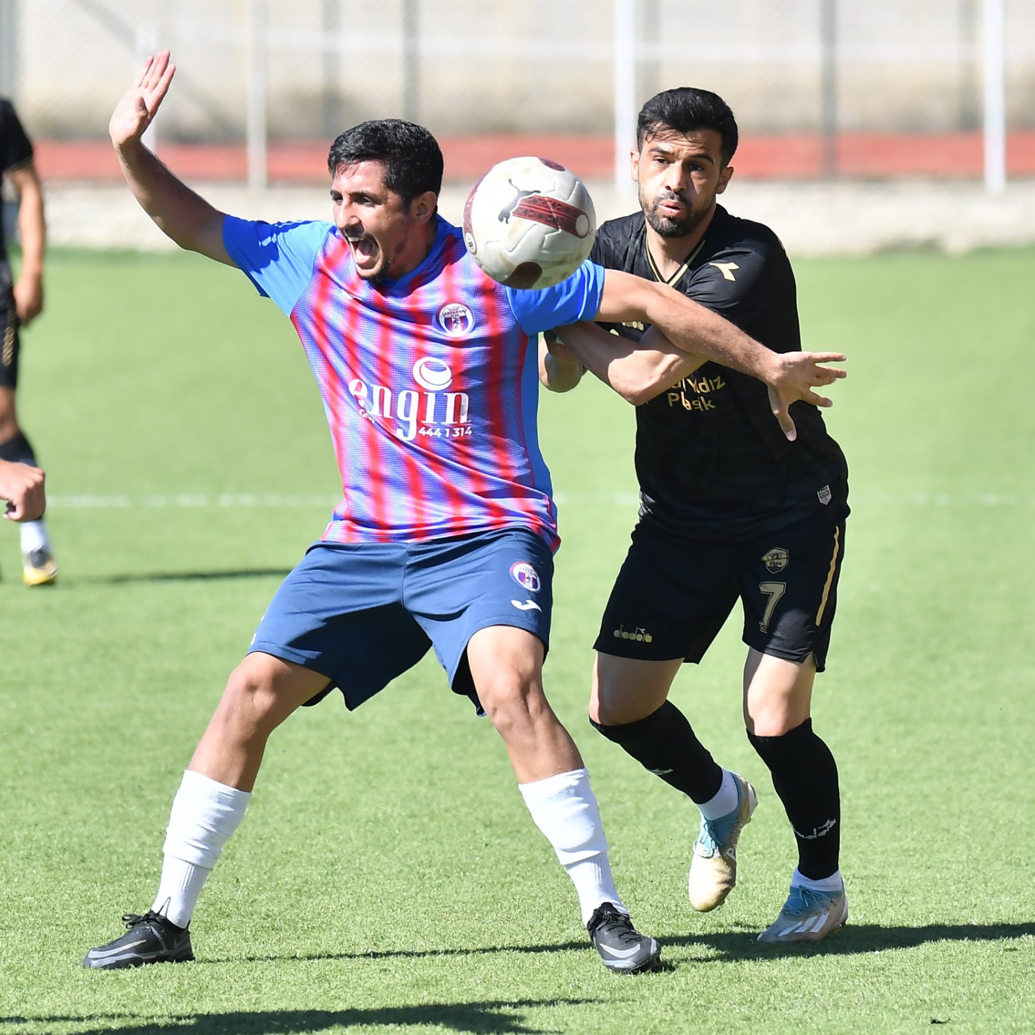 Şiran sahasında güldü: 2-1 13