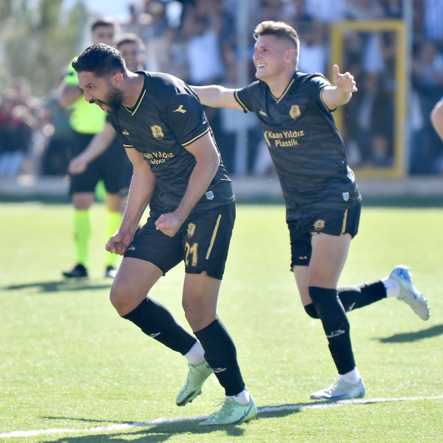 Şiran sahasında güldü: 2-1 4