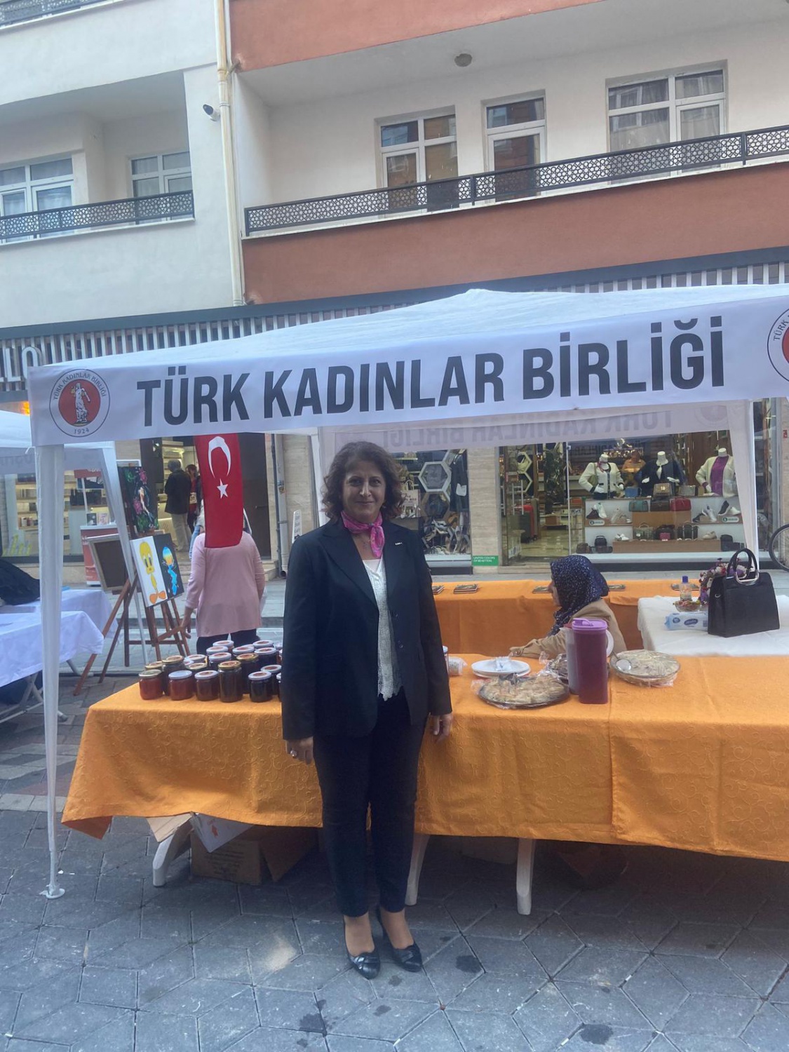 Türk Kadınlar Birliği Festivalde stant açtı 1