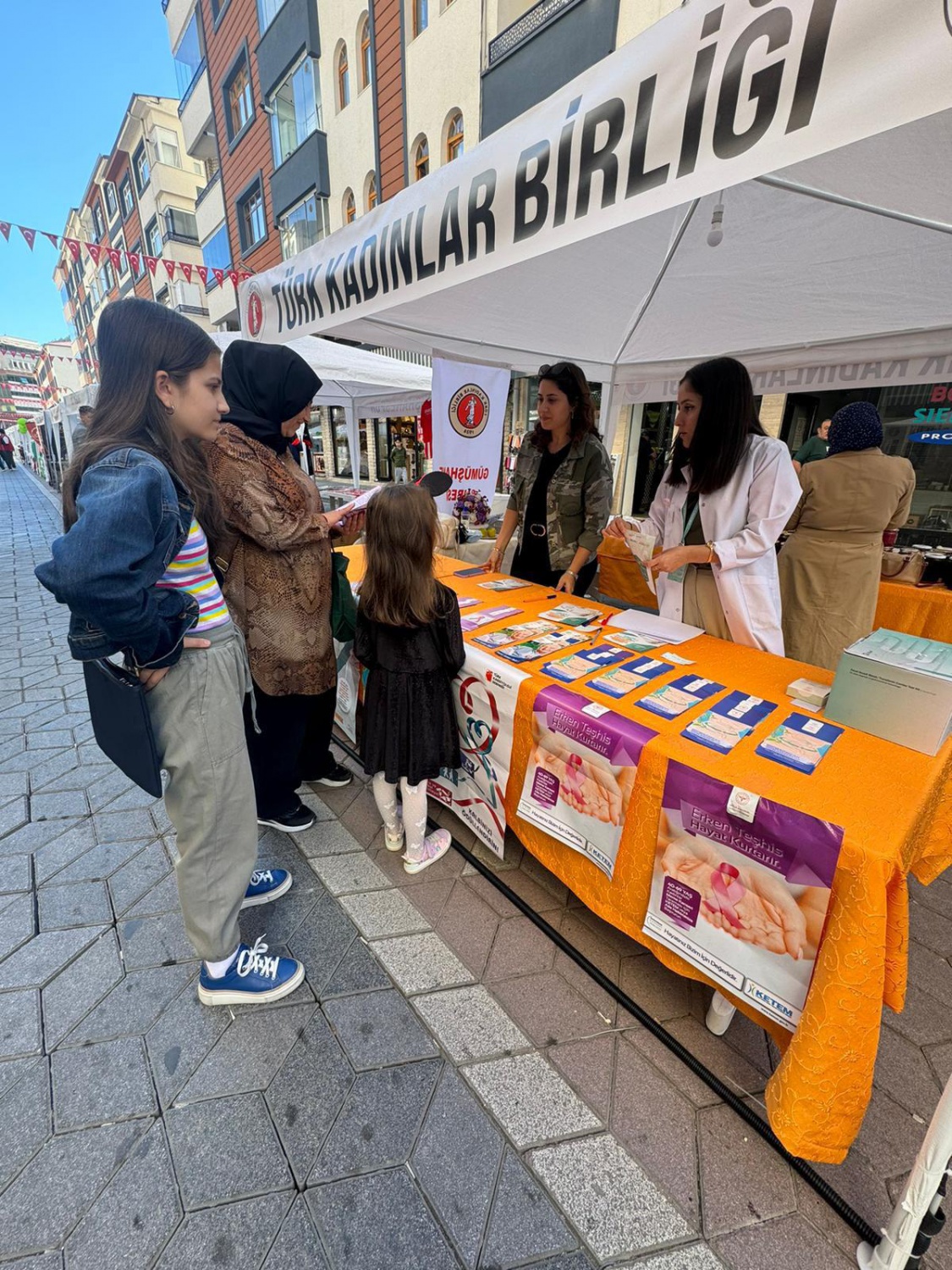 Türk Kadınlar Birliği Festivalde stant açtı 4