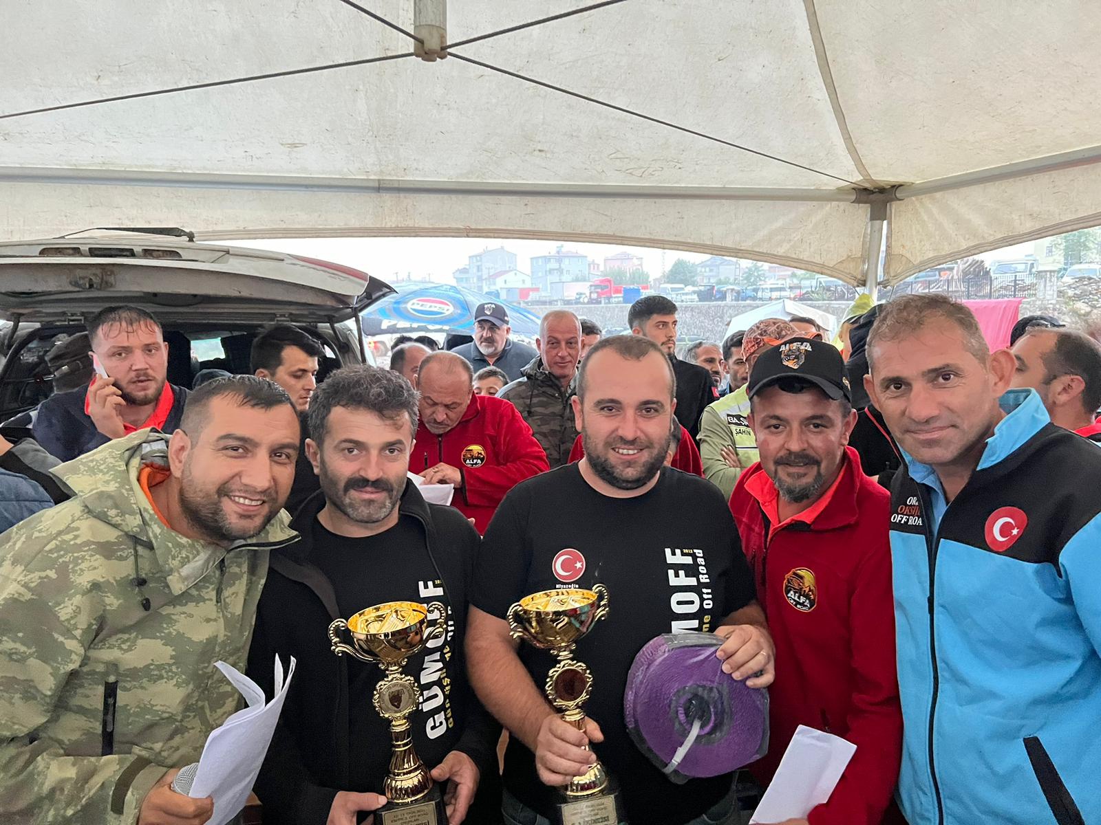 GÜMOFF, Espiye’de zorlu parkurları aşarak 3 kupa daha kazandı 4