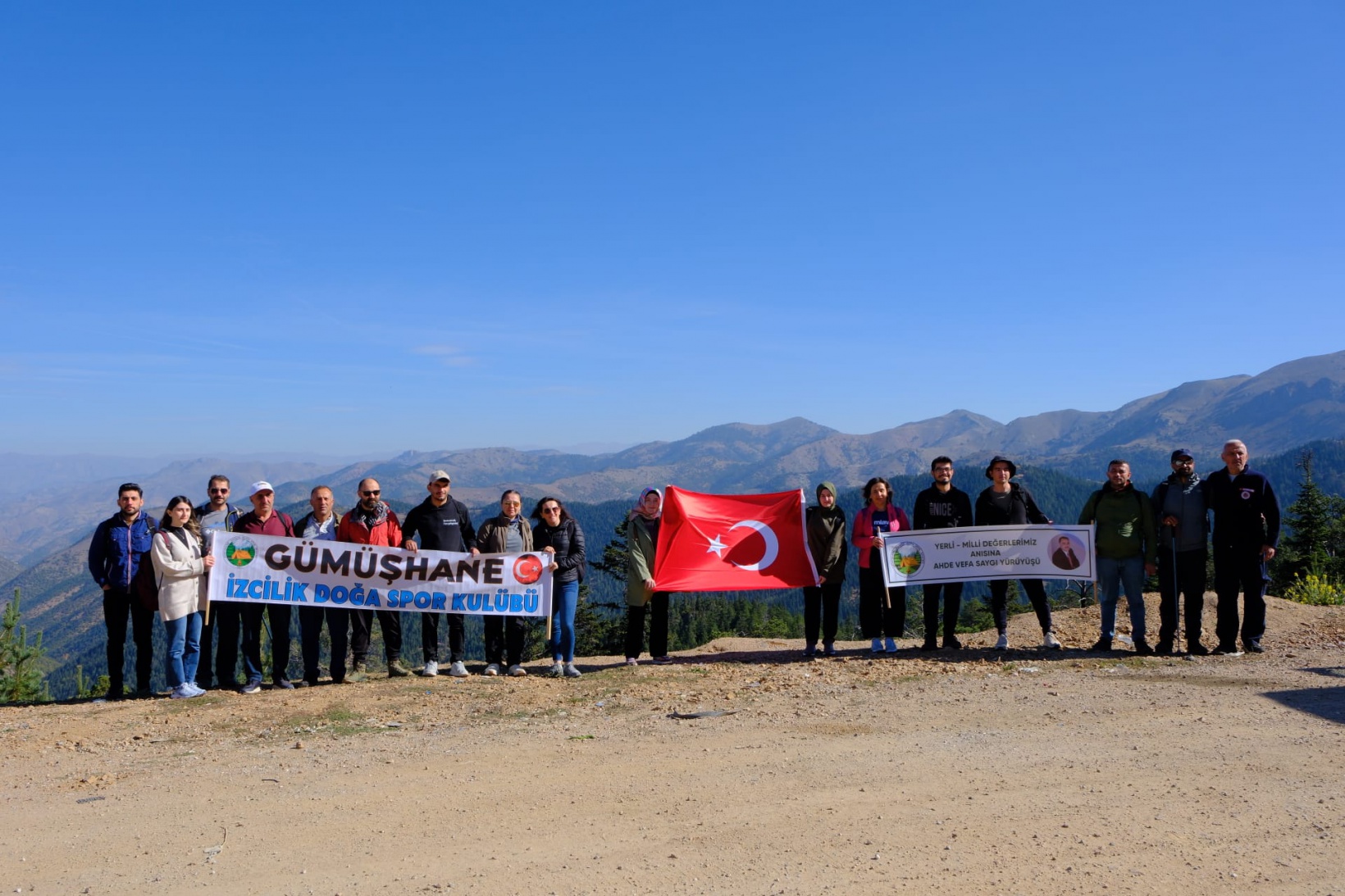 Mustafa Canlı anısına ahde vefa yürüyüşü gerçekleştirildi 9