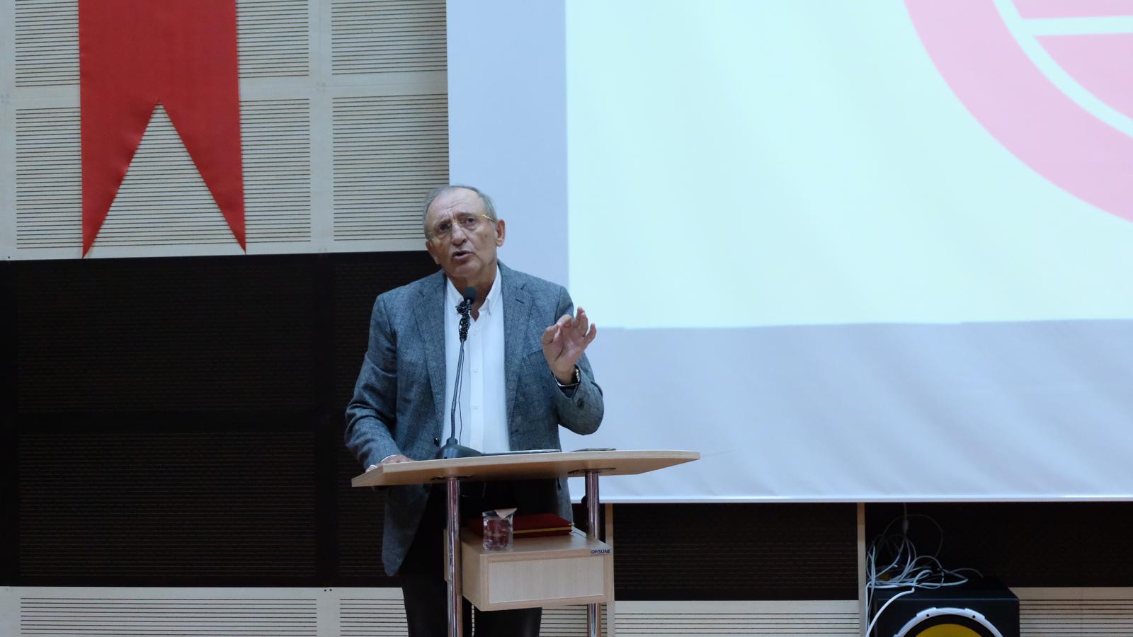 Kenan Yavuz, İletişim Fakültesi öğrencileriyle bir araya geldi 3