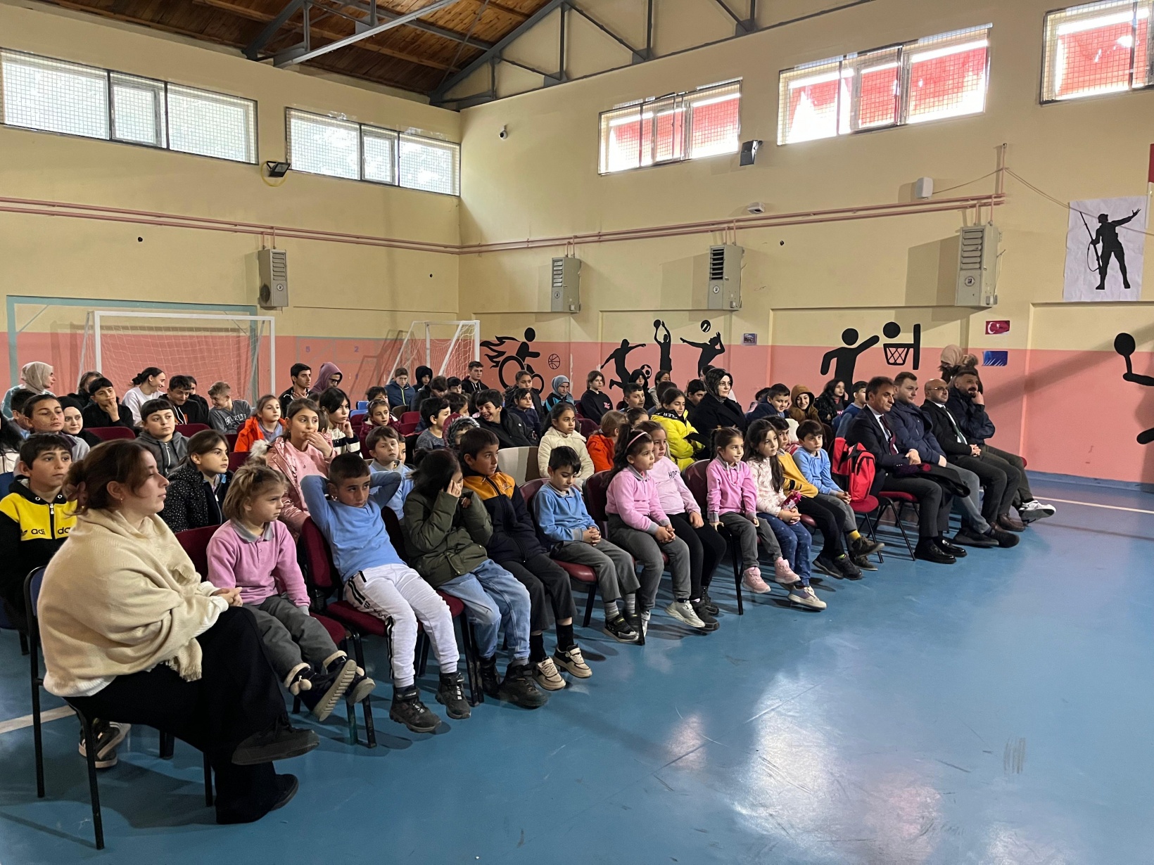 'Hayal Denizi' Arzular İlkokulu’nda büyük ilgi gördü 4