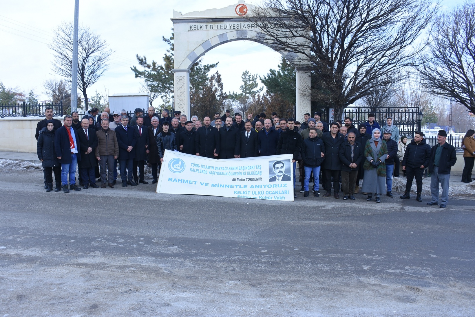 Tokdemir vefatının 29.yılında anıldı 27