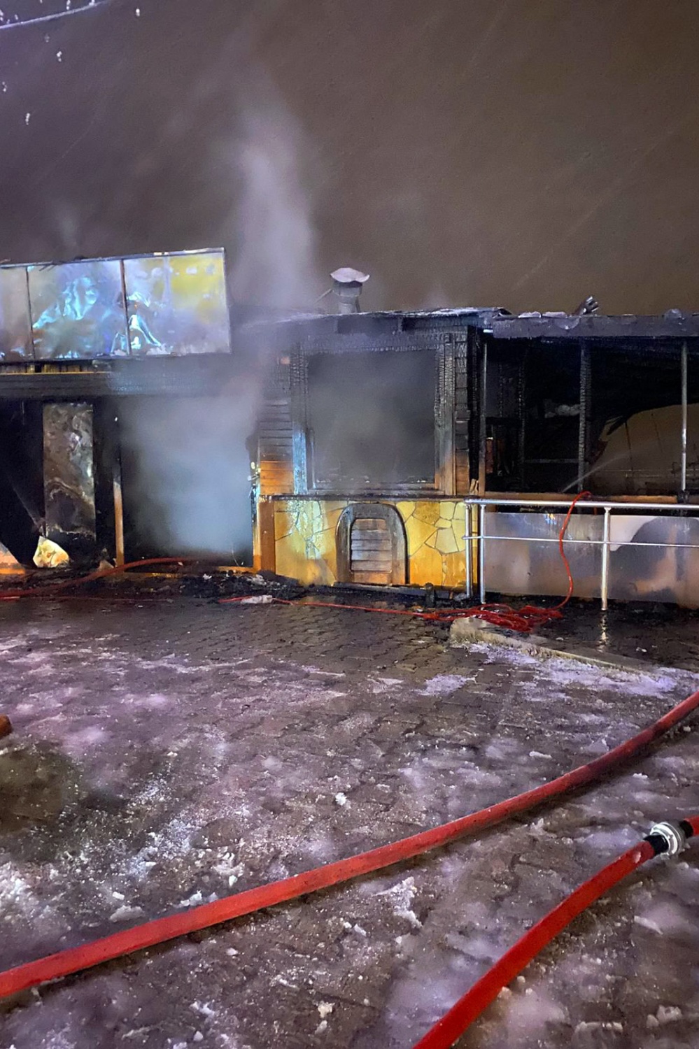 Özkürtün'de gözleme tesisleri küle döndü 3