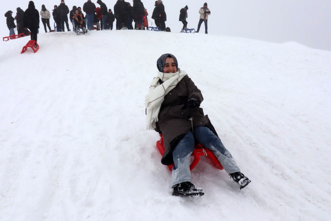 TÜGVA’dan gençlere Zigana’da unutulmaz gün 5