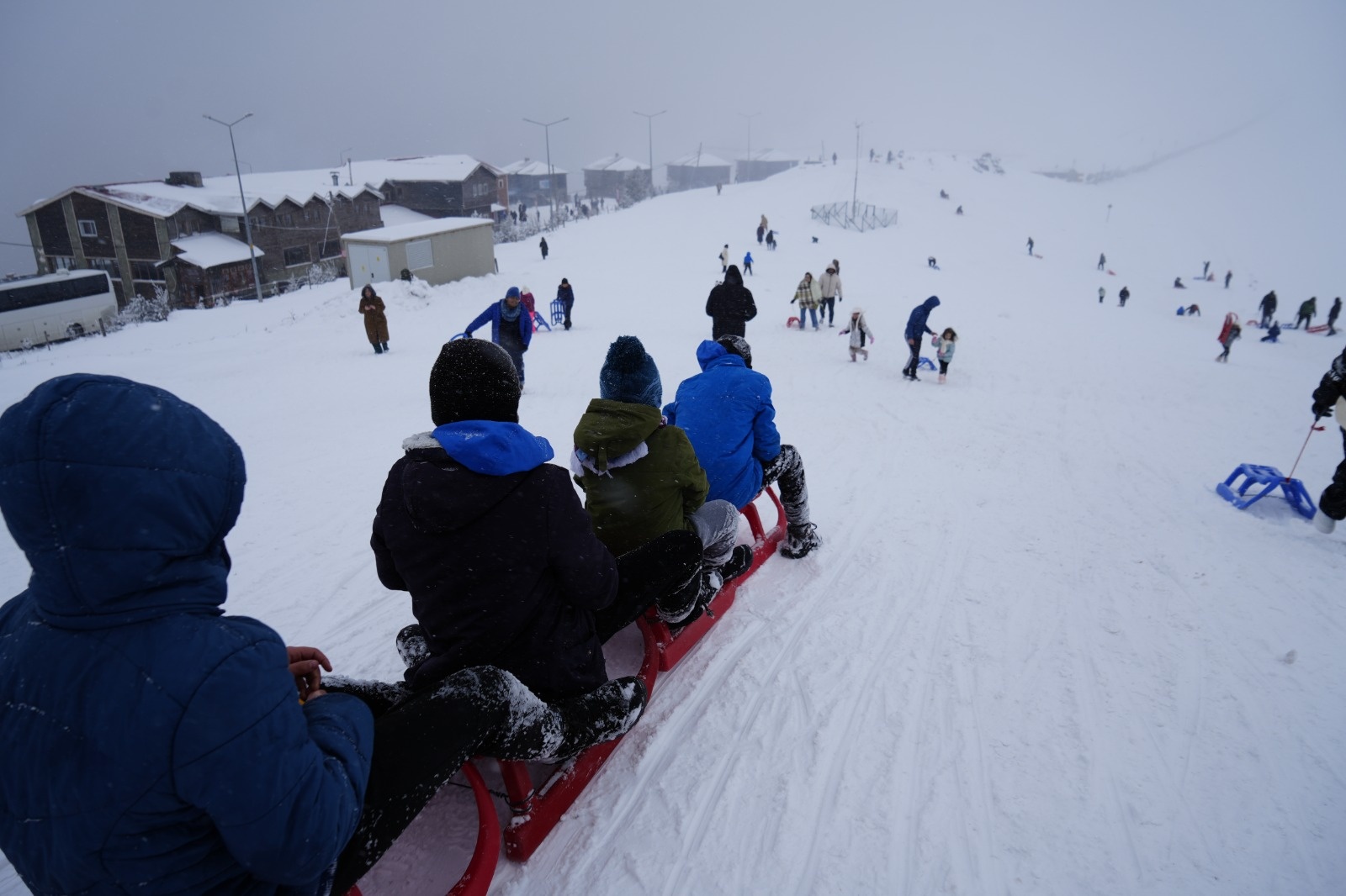 Zigana Dağı sömestr tatiliyle birlikte ziyaretçi akınına uğradı 9