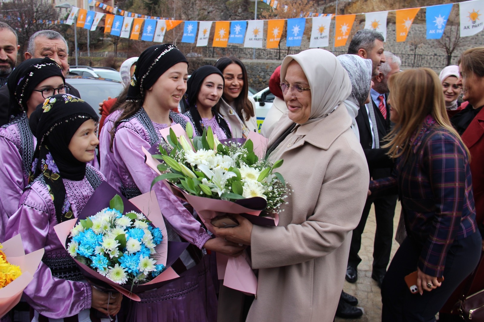 AK Parti Kadın Kolları’nda Kurt dönemi 3