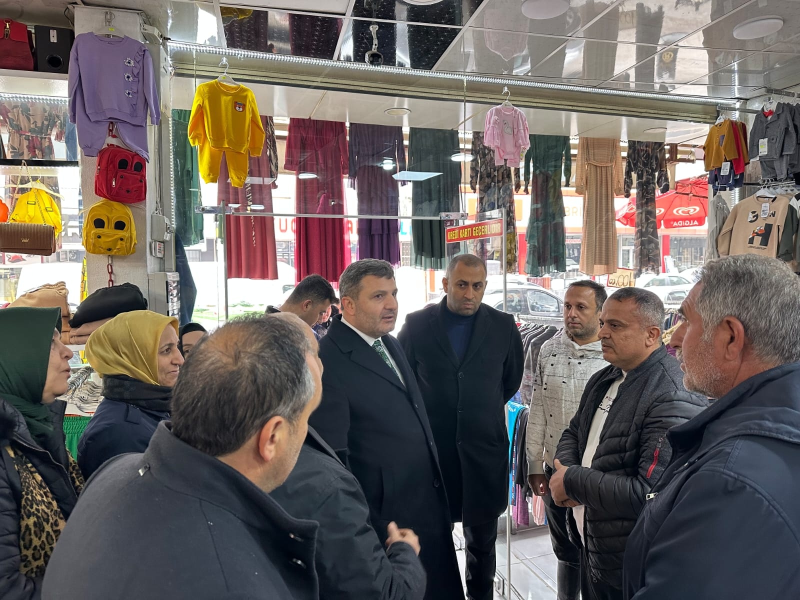 Milletvekili Köse’den 6 Şubat depreminin yıldönümünde Gaziantep'e anlamlı ziyaret 6