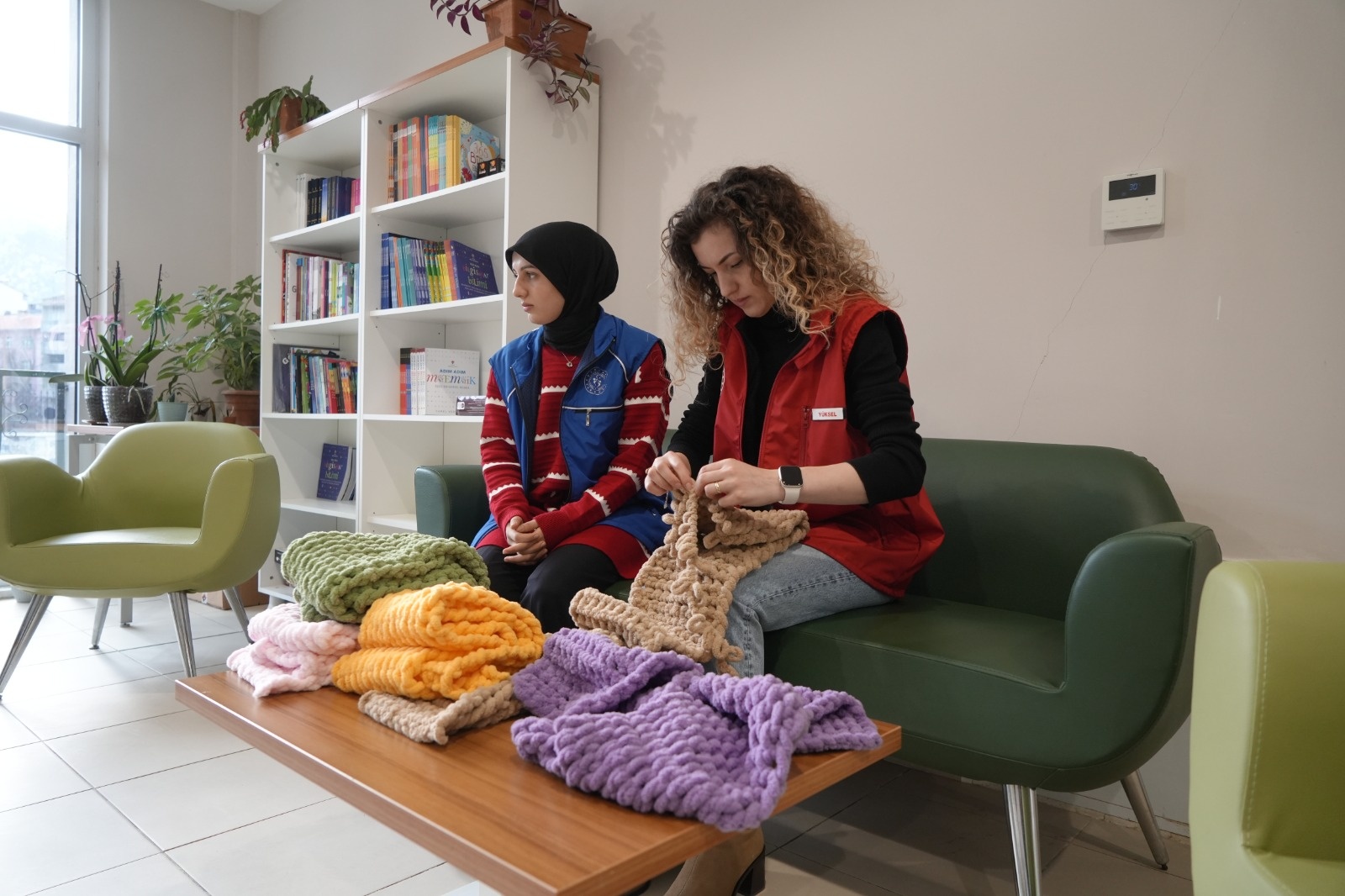 Gümüşhane’de minik yüreklere sıcak dokunuş 5