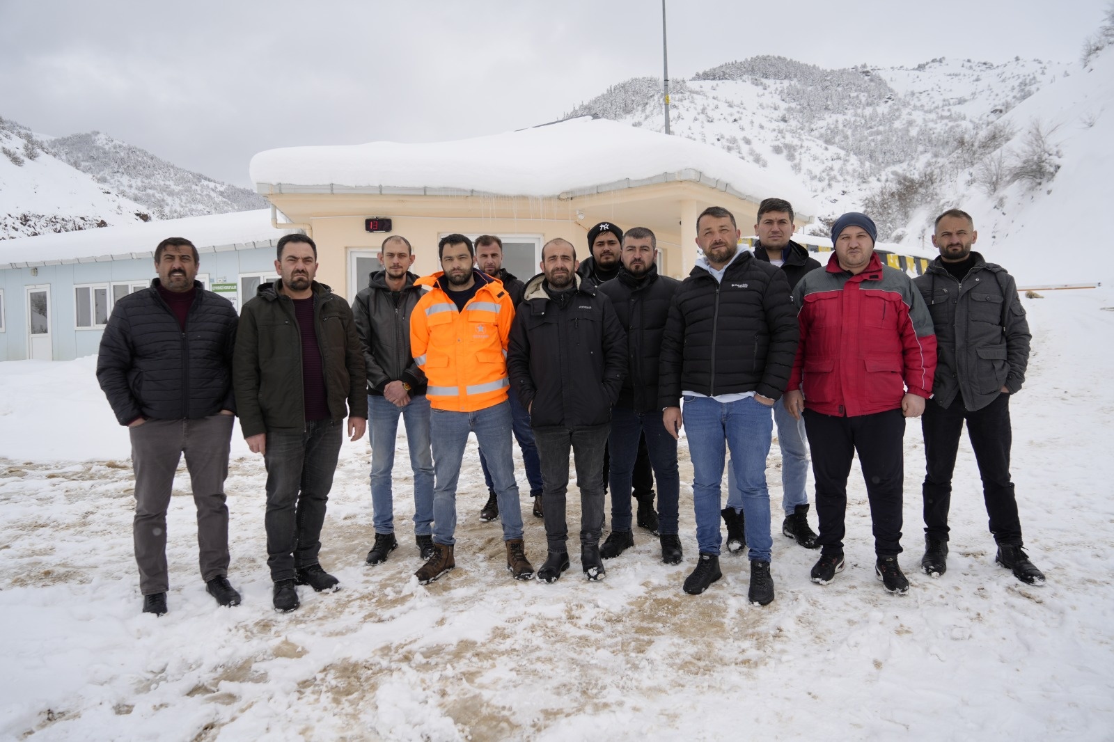 Yıldız Bakır'da maaşlarını alamayan 400 maden işçisinin grevi sürüyor 4