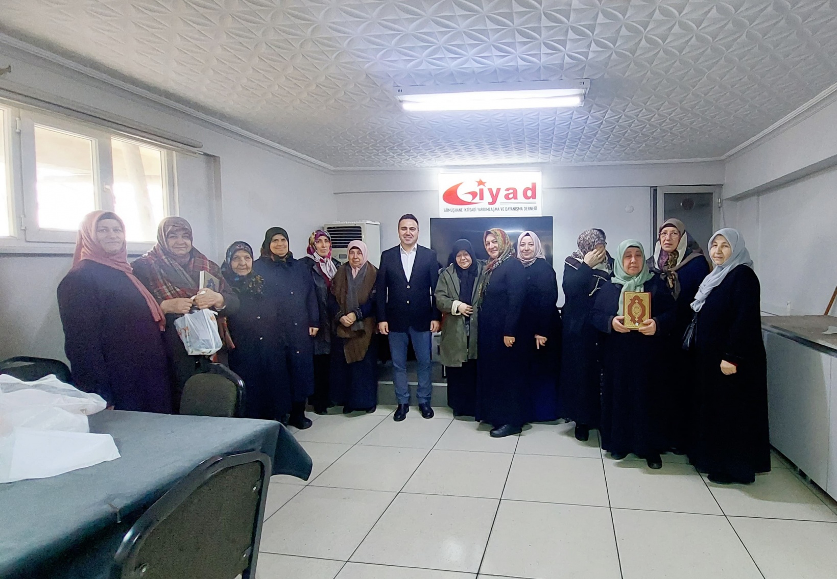GİYAD'da Hatim Duası Yapıldı Hediyeler Dağıtıldı 5