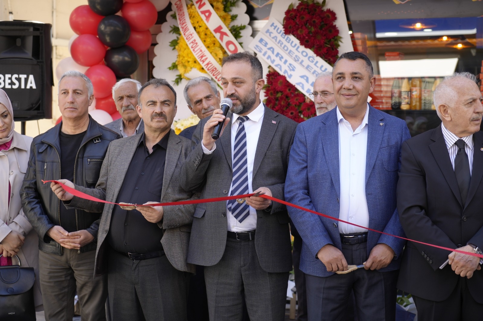 İsotto Çiğköfte Evi hizmete açıldı 1