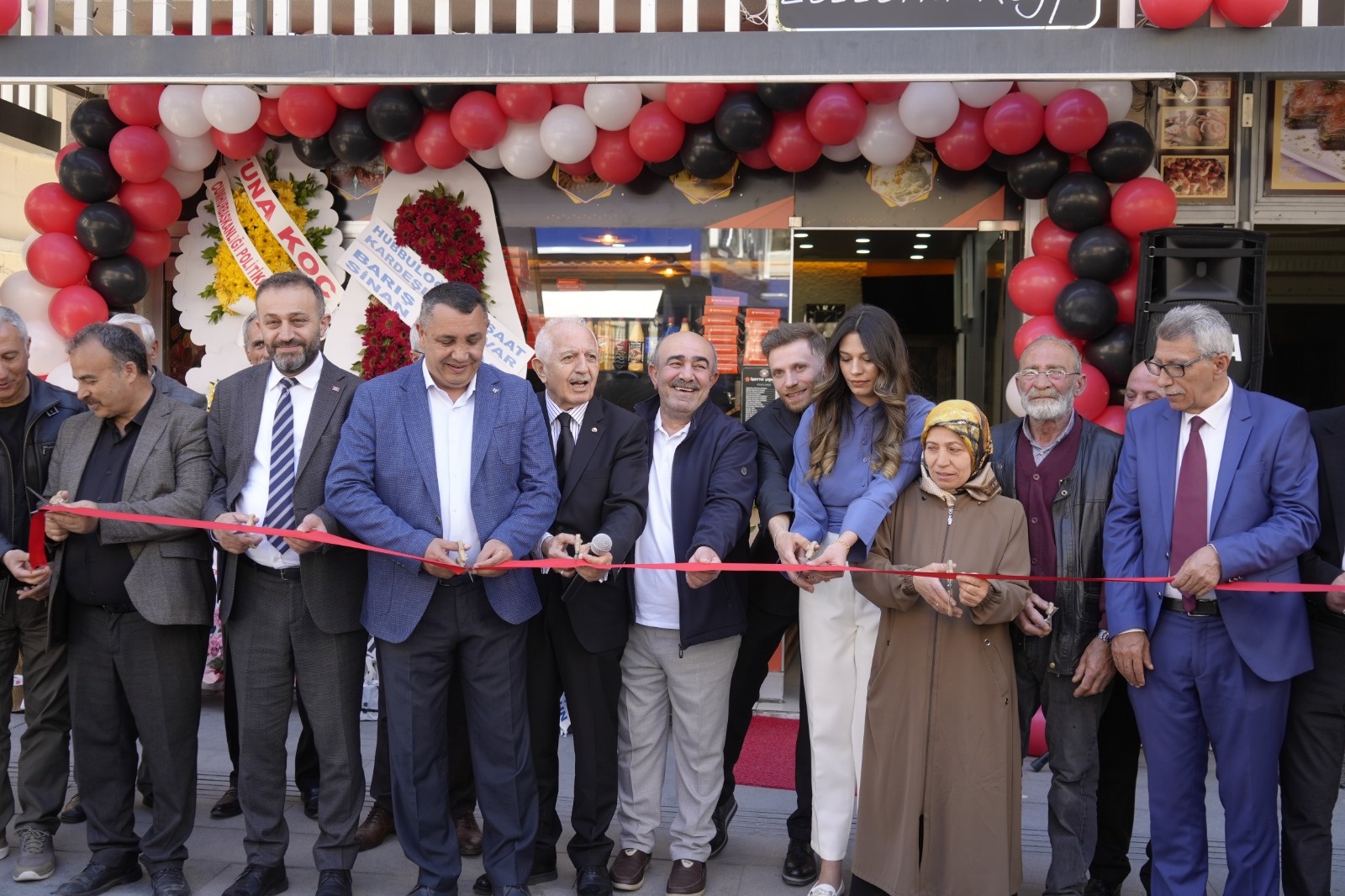 İsotto Çiğköfte Evi hizmete açıldı 2