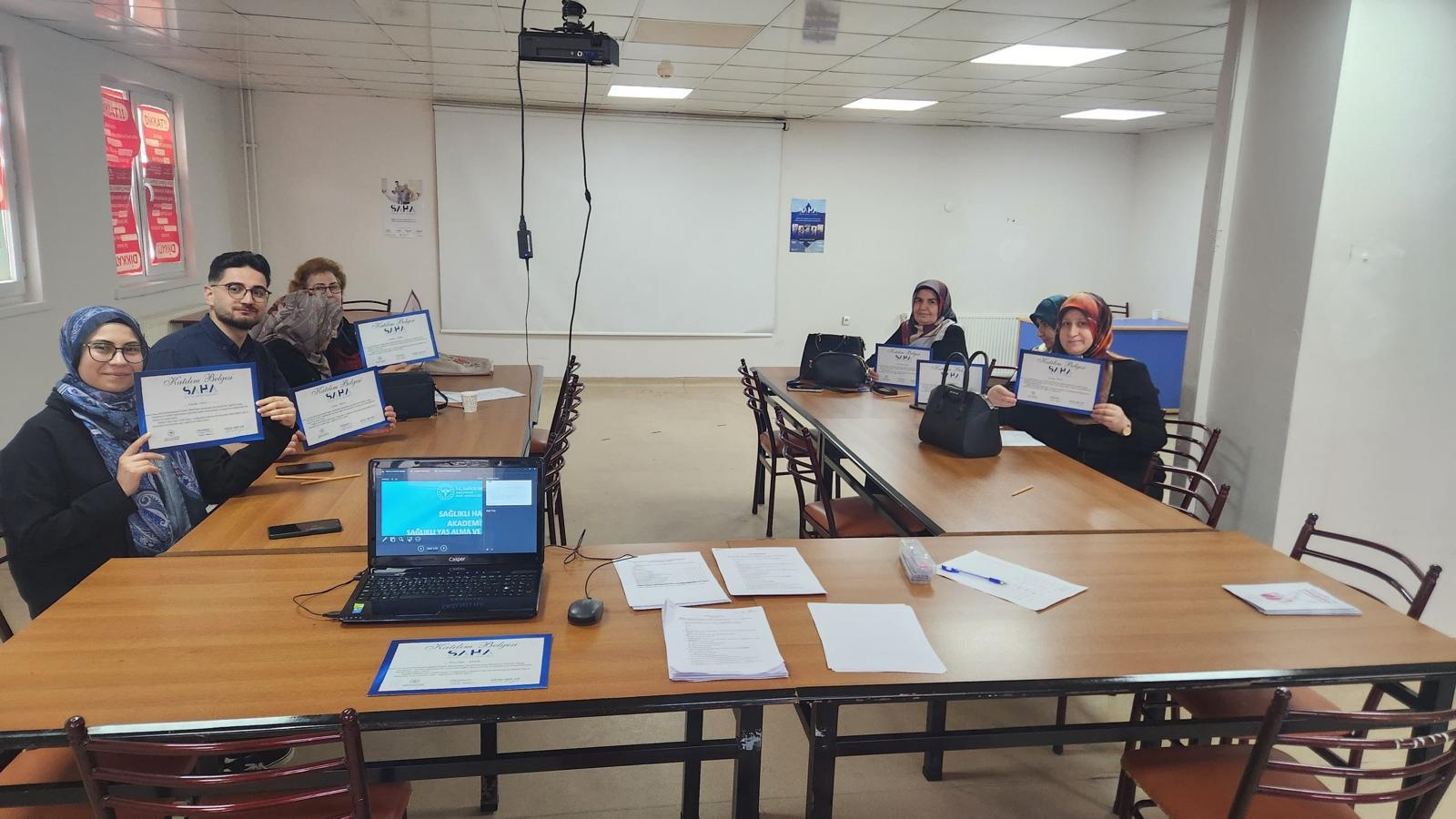 Gümüşhane’de Sağlıklı Hayat Akademisi’nin 4. Oturumu Gerçekleştirildi 3