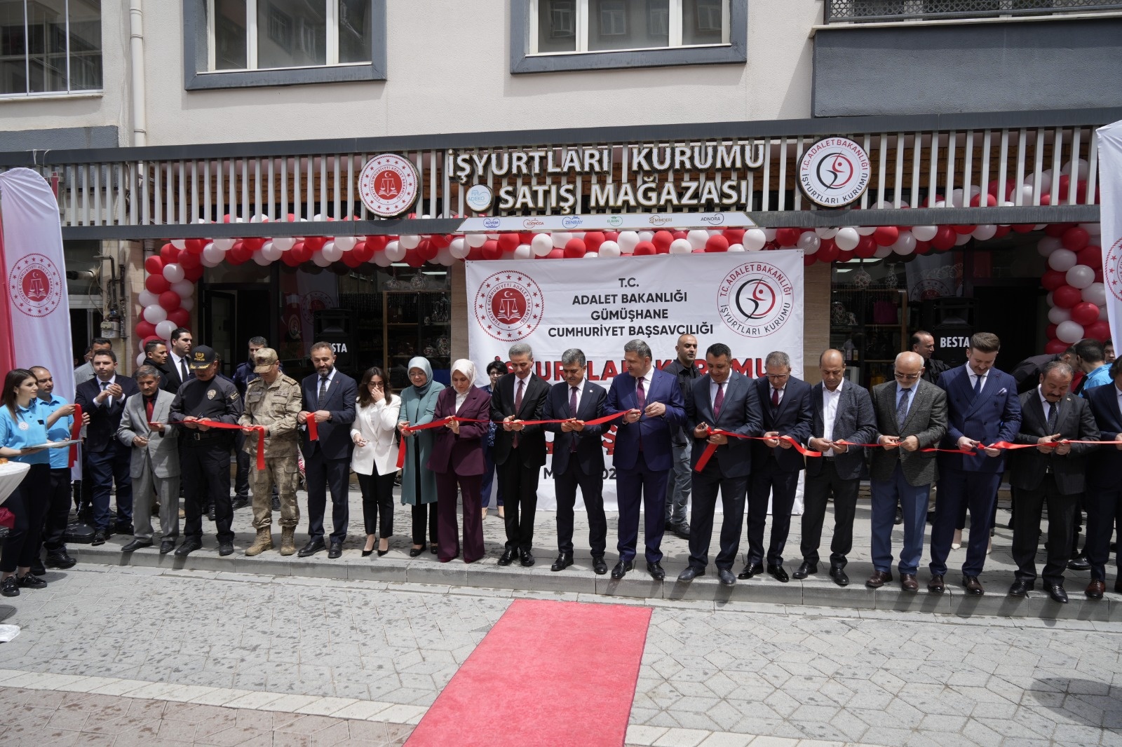 Gümüşhane’de İşyurtları Kurumu Satış Mağazası Açıldı 3