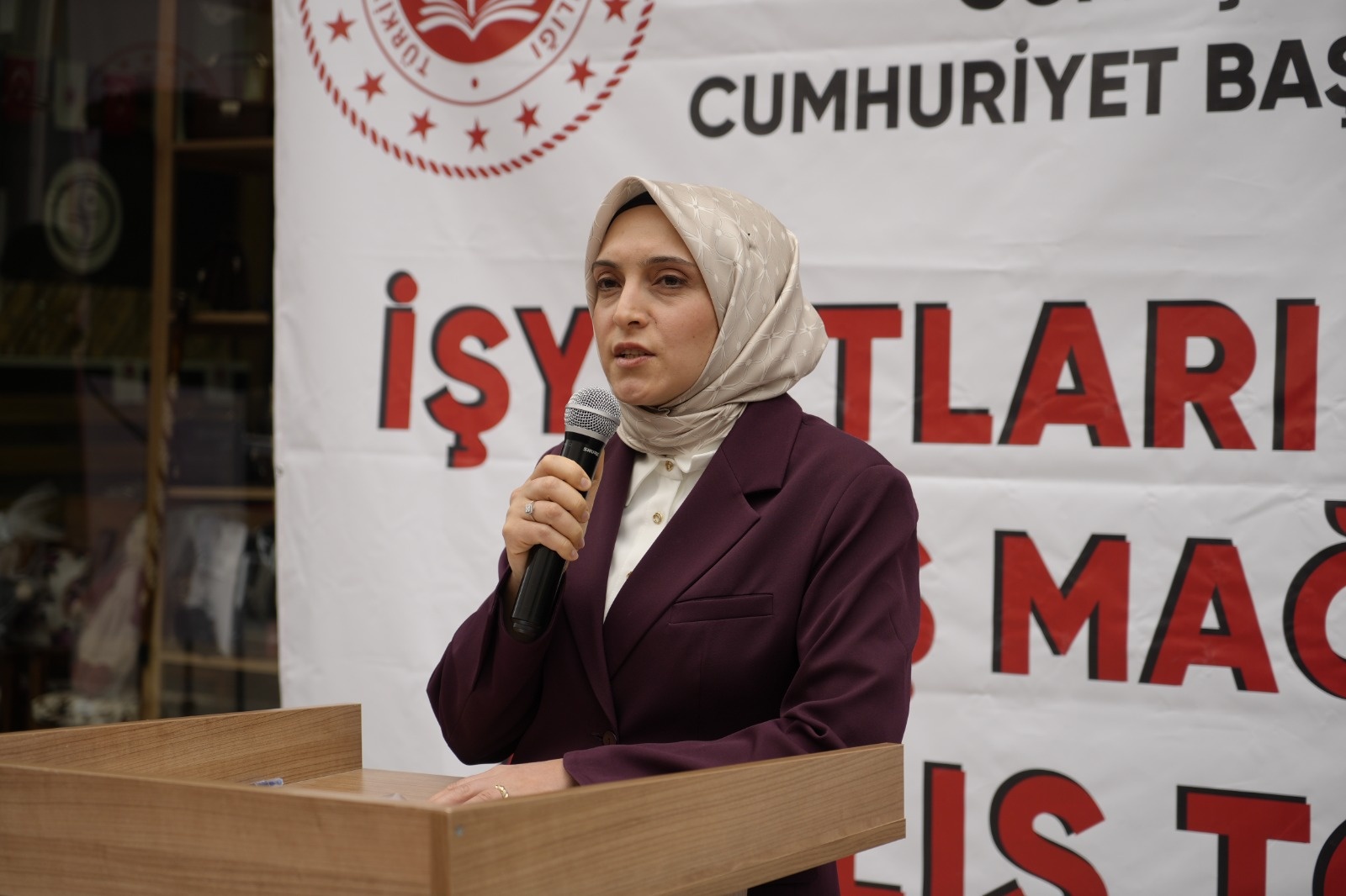 Gümüşhane’de İşyurtları Kurumu Satış Mağazası Açıldı 1