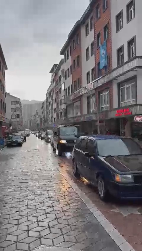 Arslan’dan gövde gösterisi 6