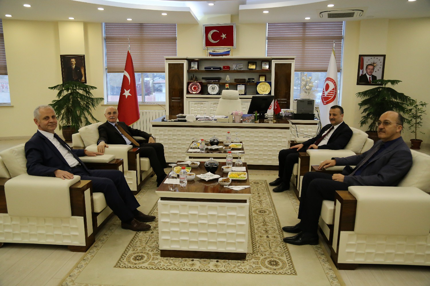 İçişleri Bakan Yardımcısından Rektör Zeybek’e ziyaret 2