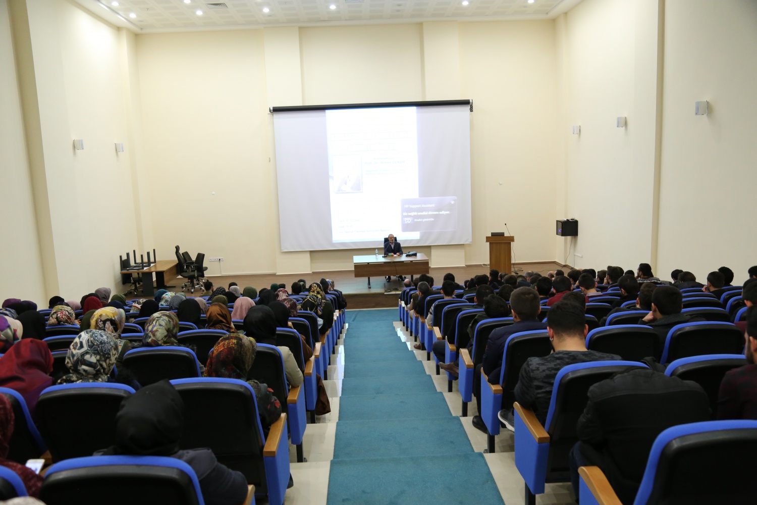 GÜ’de ‘Kur’an’ın Anlaşılmasında Sünnetin Önemi’ konferansı  3