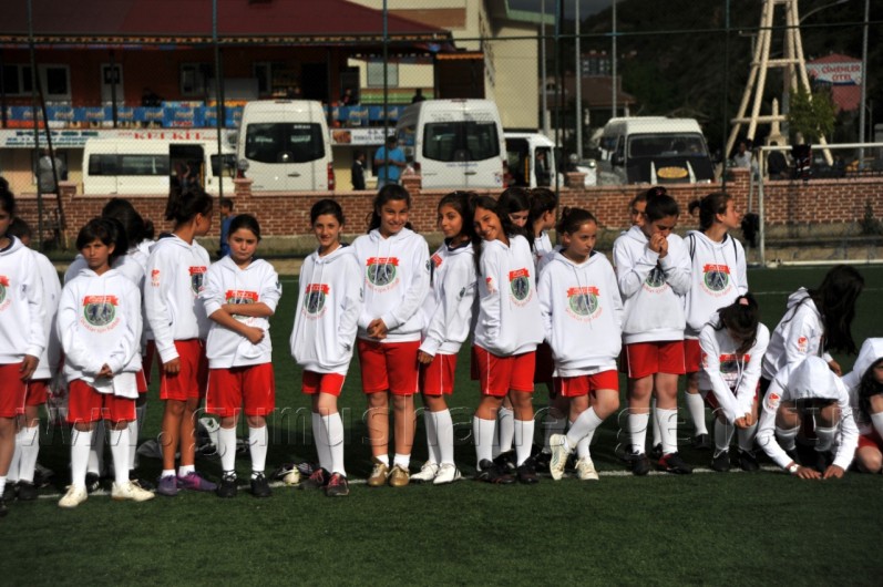 Kız Futbol Köyü Görkemli Başladı 4