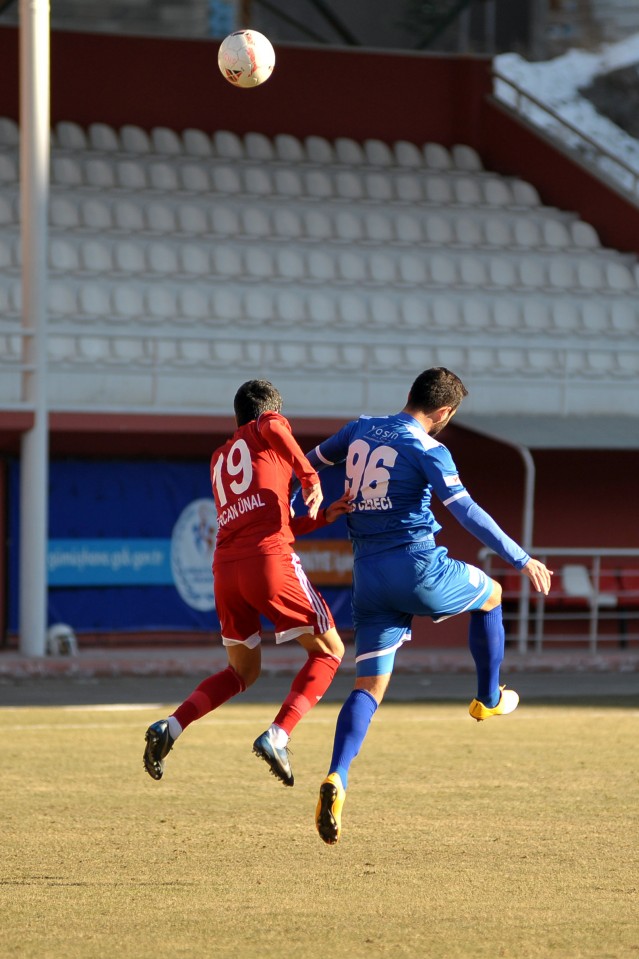 Gümüş kayıplarda: 0-2 8