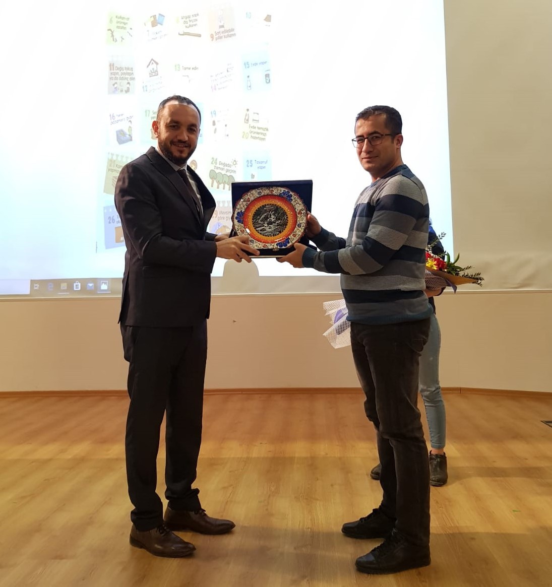 GÜ’de öğrencilere ‘Sıfır Atık Eğitimi’ verildi  1