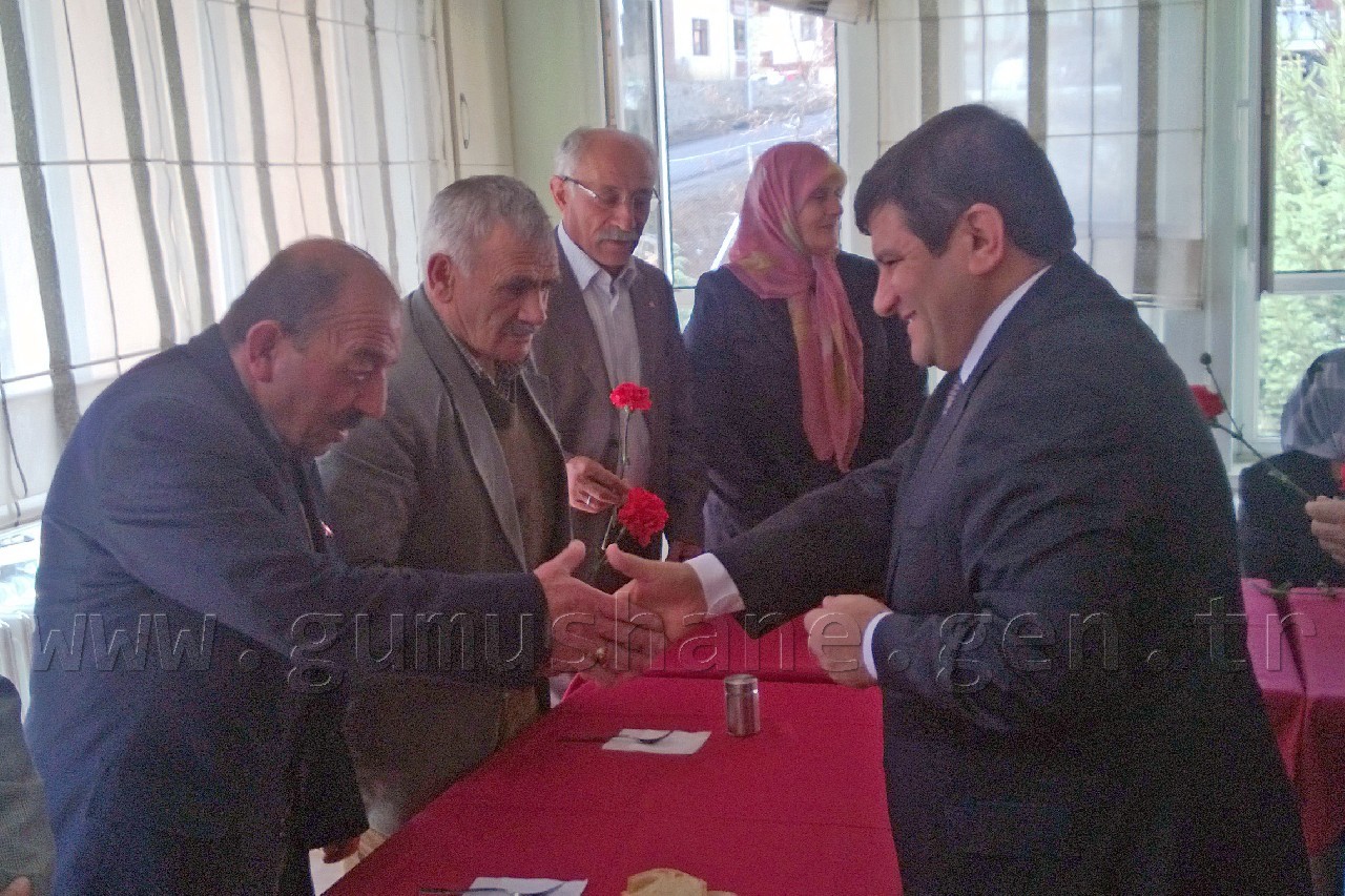 Gümüşhane Valisi Mayda, Yaşlılarla Bir Araya Geldi 2