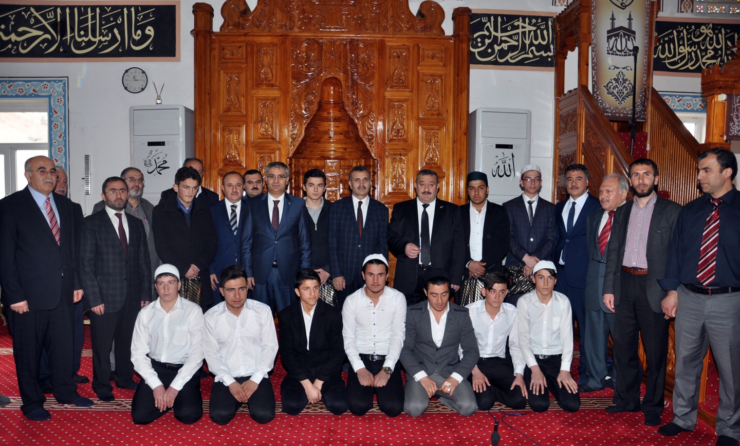 Kur'an bülbülleri Kelkit'te yarıştı 12