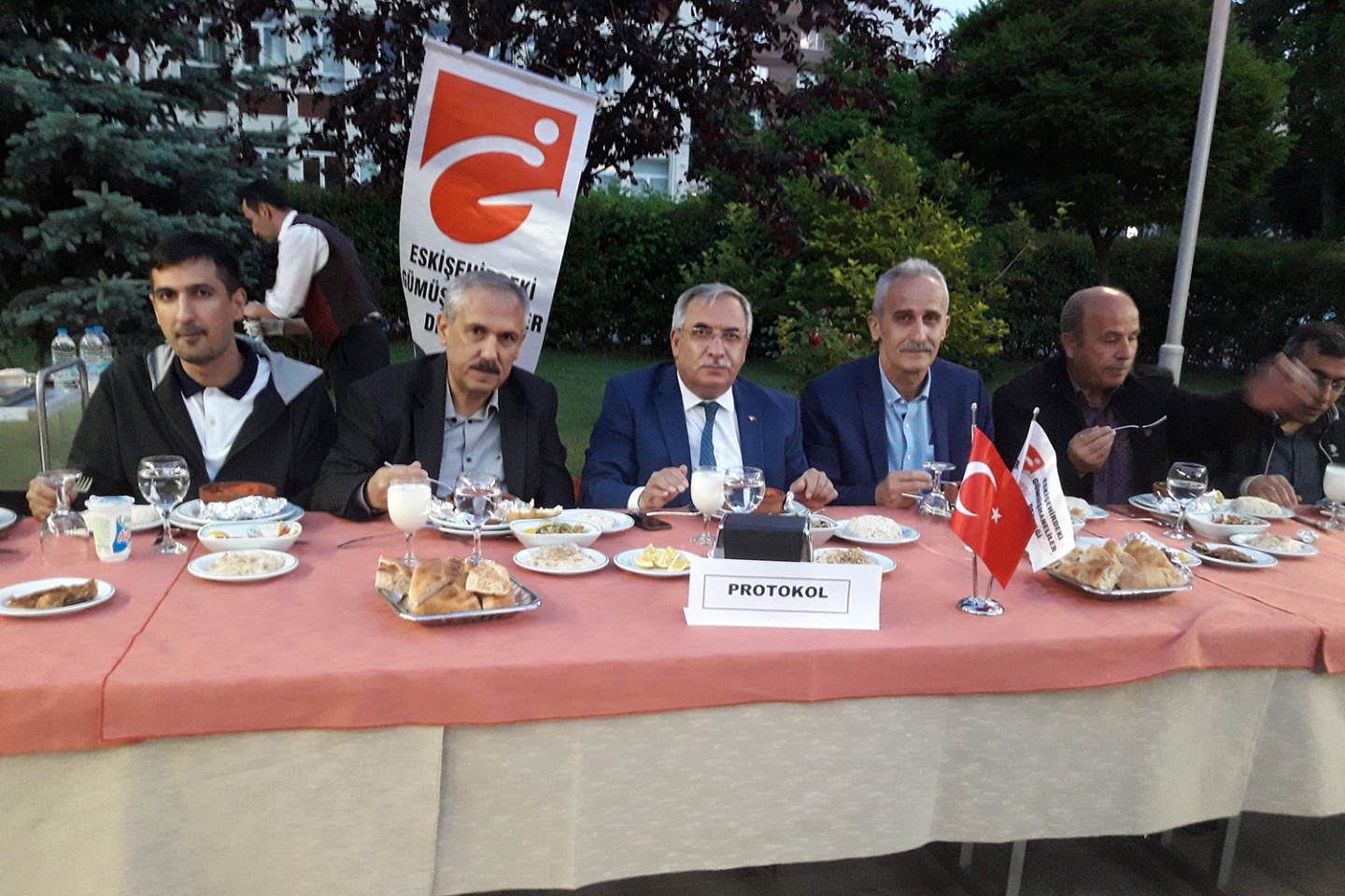 Eskişehirdeki Gümüşhaneliler iftar sofrasında buluştu 2