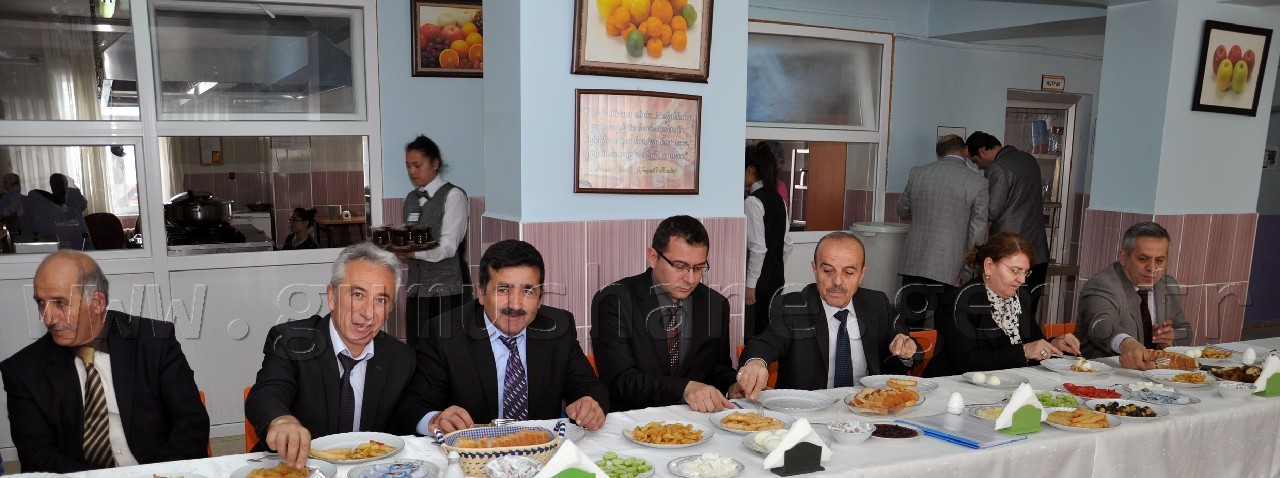 Gümüşhane'de YGS Değerlendirme Toplantısı Yapıldı 1