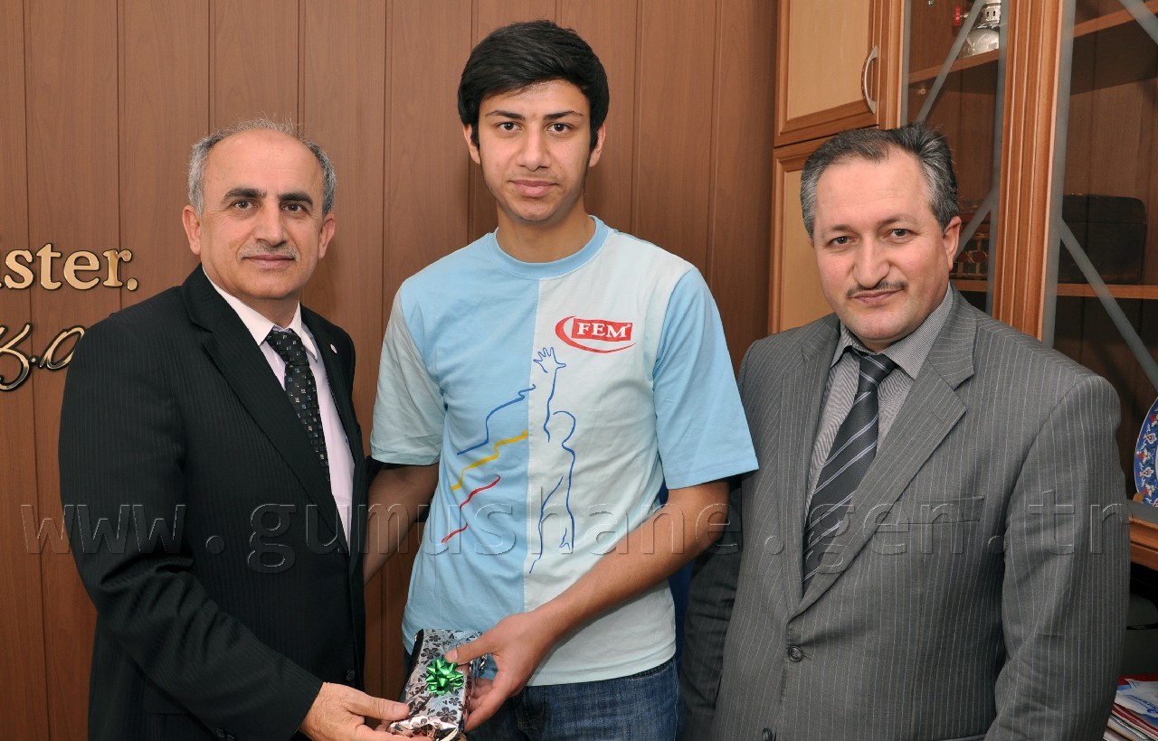 Aktaş YGS’de Dereceye Giren Öğrencileri Kabul Etti 4