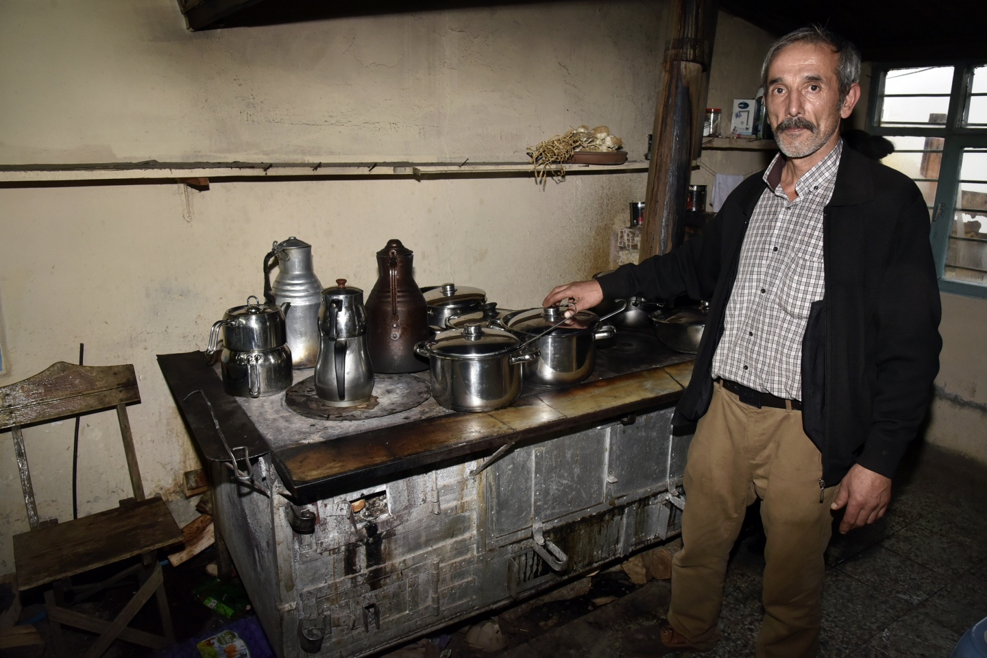 Bu soba 52 yıldır hiç sönmedi 1